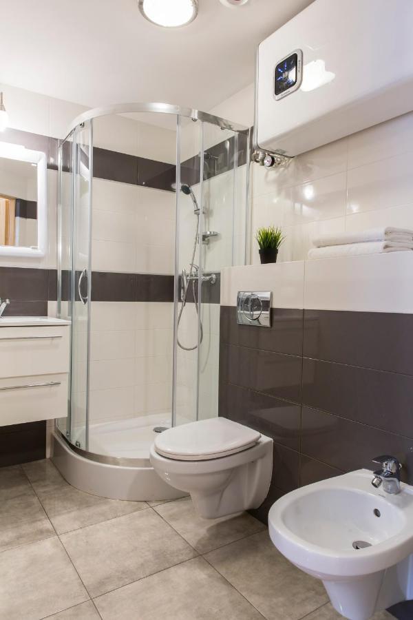 Udanypobyt Apartamenty Przy Dolinach A I B Koscielisko Ngoại thất bức ảnh