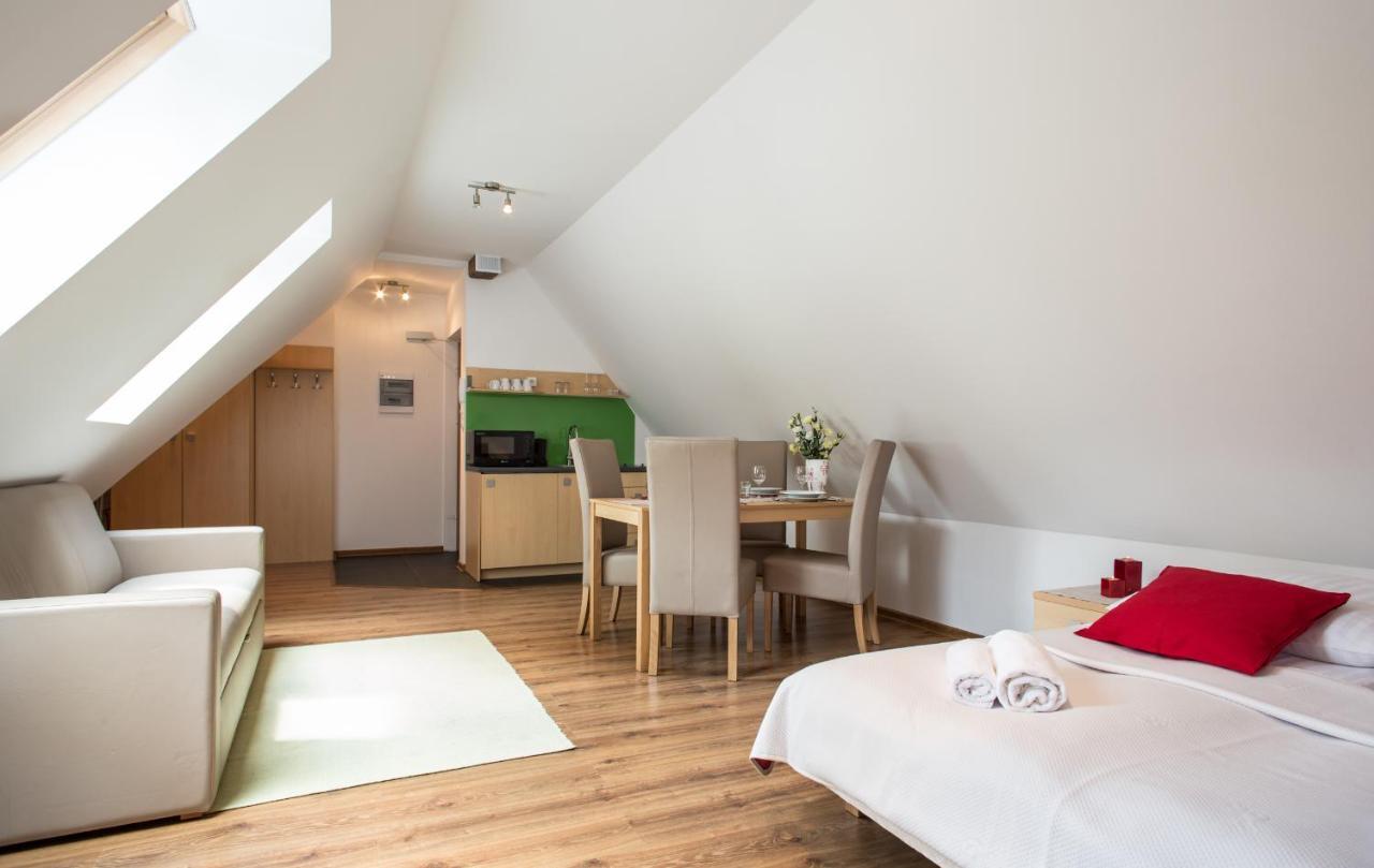 Udanypobyt Apartamenty Przy Dolinach A I B Koscielisko Ngoại thất bức ảnh